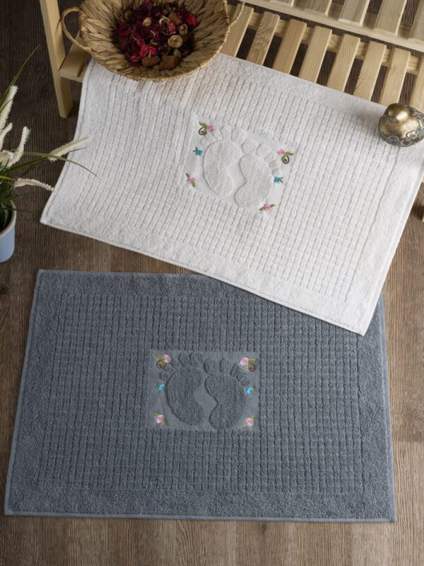 2’li Çiçek Nakışlı Ayak Havlusu Seti 50x70 cm %100 Pamuk